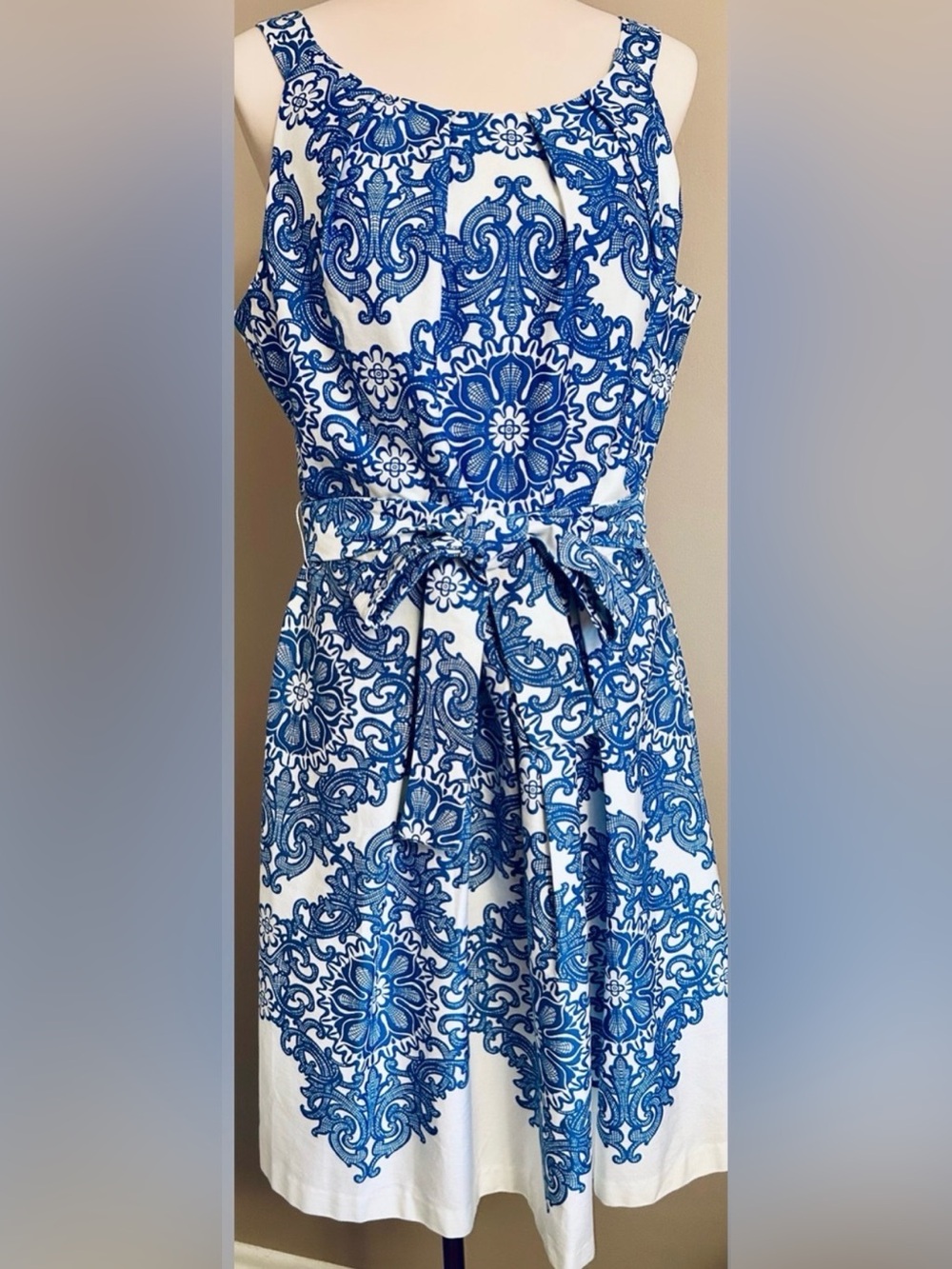 Cleo Patterned Cotton Midi Dress in Classic Blue & White - Picture 7 of 9